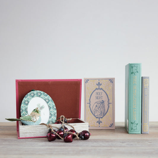 Christmas Print Storage Book, Feathered Farmhouse