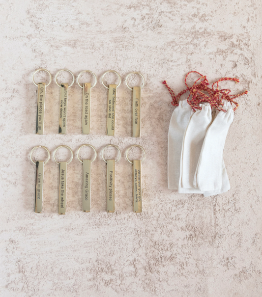 Sentimental Key Chain, Feathered Farmhouse