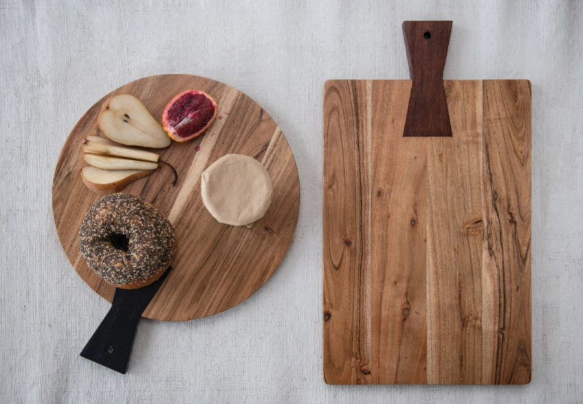 Round Cutting Board, Feathered Farmhouse
