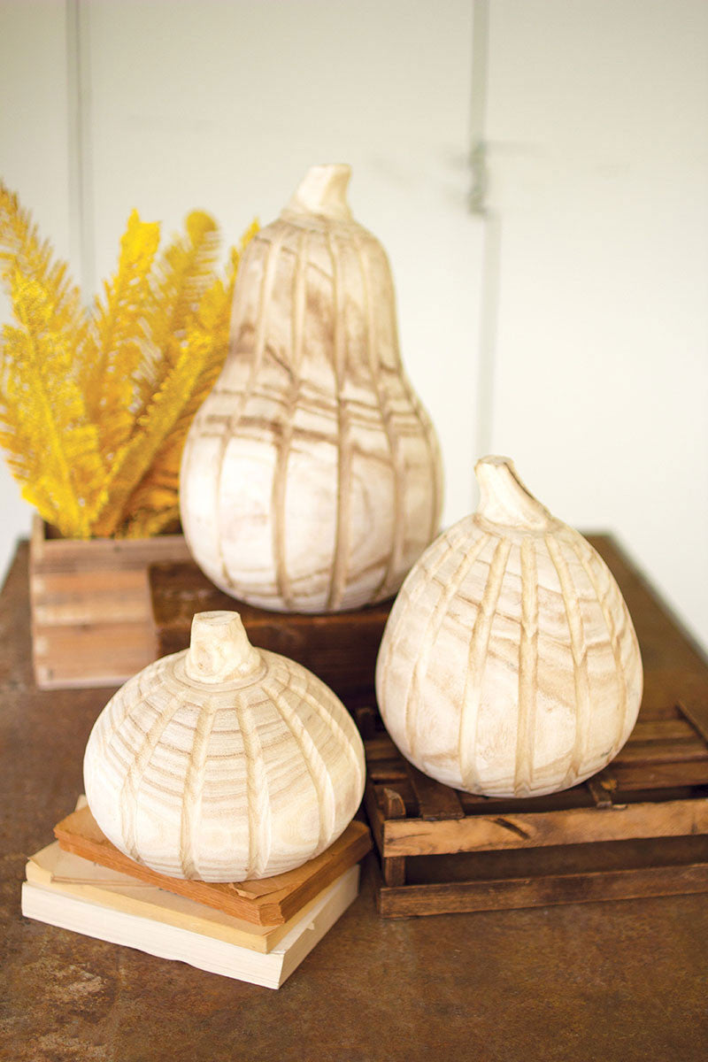 Natural Wood Pumpkins, The Feathered Farmhouse