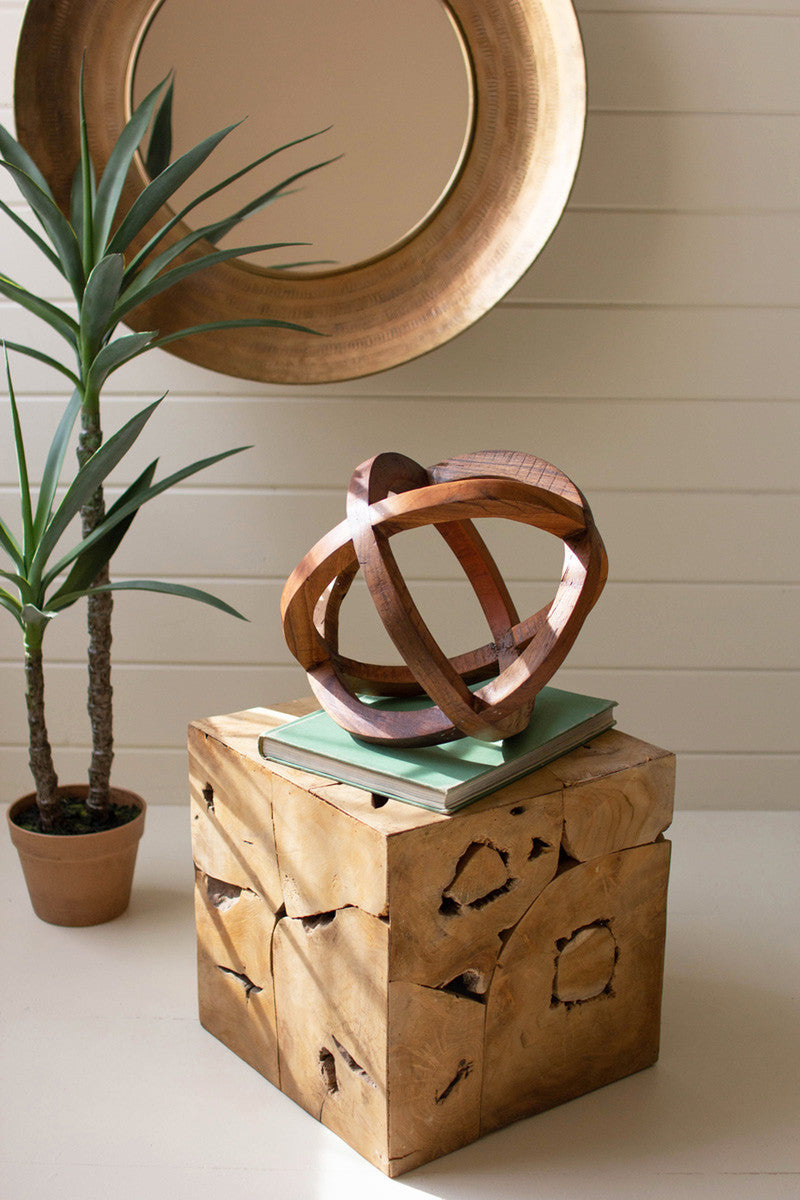 Reclaimed Wood Circle, The Feathered Farmhouse