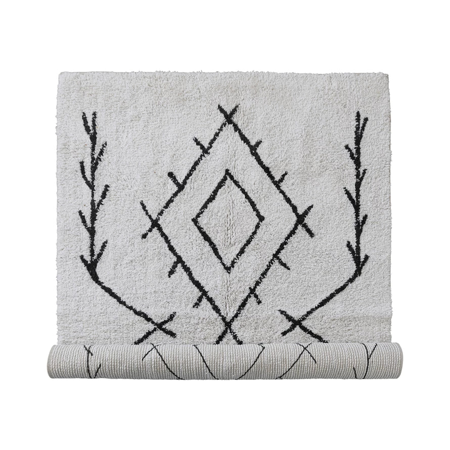 Rug w/ Diamond Pattern, The Feathered Farmhouse