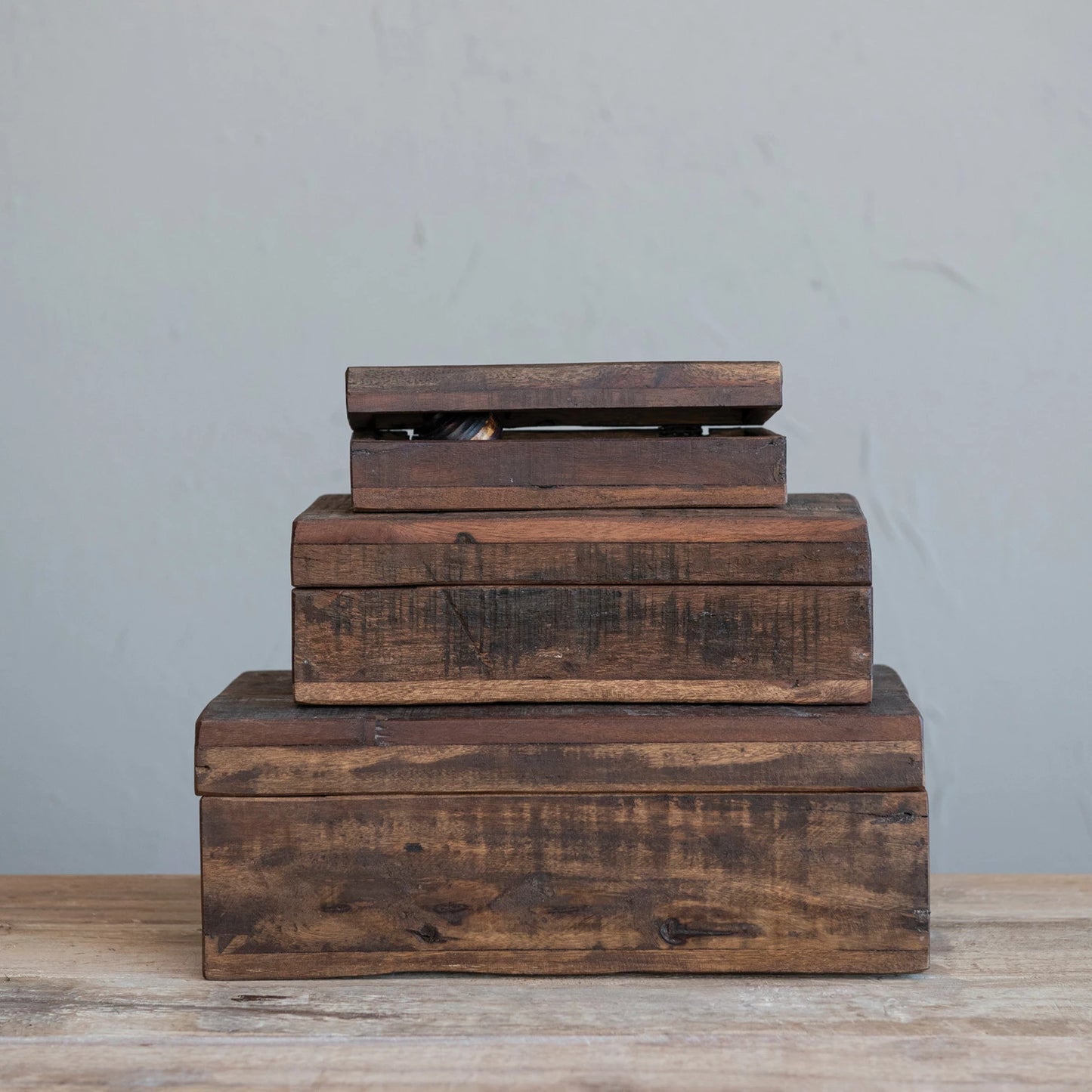 Reclaimed Wood Boxes, The Feathered Farmhouse